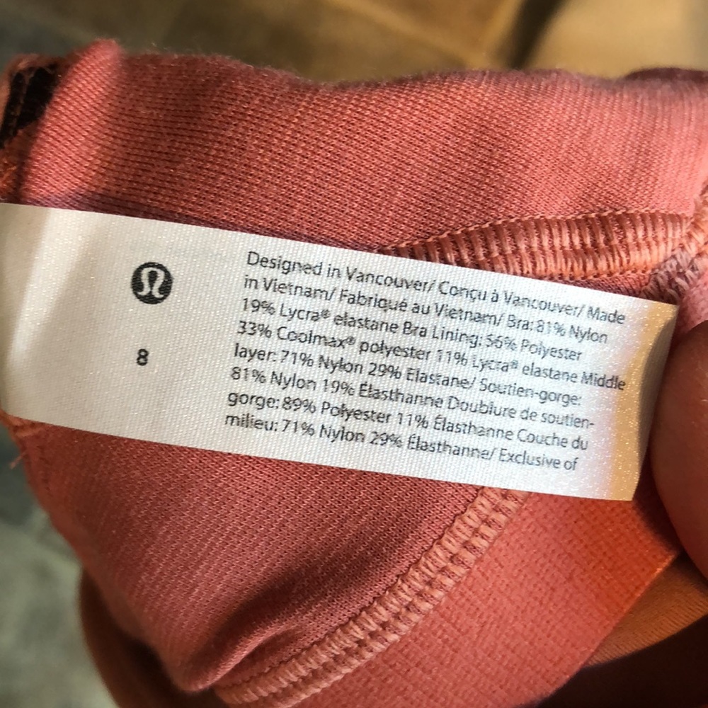 Lululemon Fold Forward Bra C/D Cup NWT - Picture 12 of 14